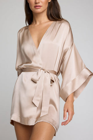 Detail view of Eclipse Washable Silk Mini Robe in Fizz for sizer