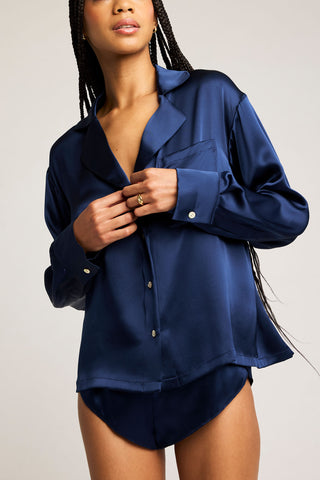 Detail view of Eclipse Washable Silk Shirt in Navy for sizer