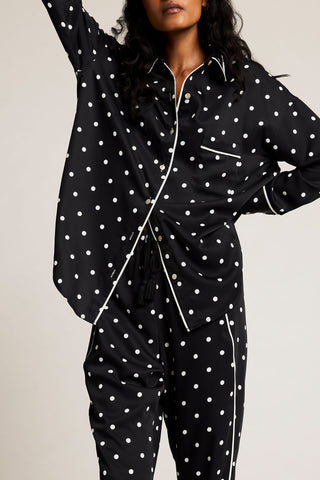 Detail view of Supreme Shirt in White Dot for sizer